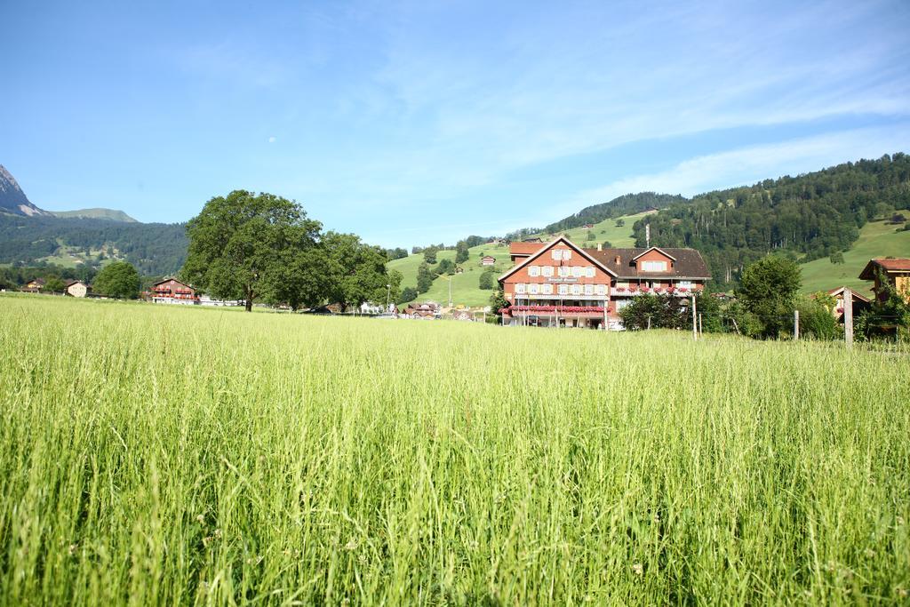 Landgasthof Grossteil Giswil Buitenkant foto